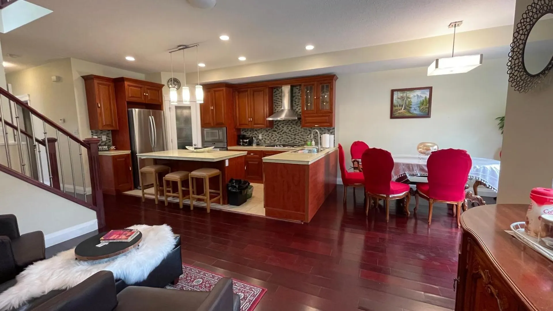 Spacious 6 Beds 3 Baths Home In Central Wifi Parking Ac Edmonton Canada